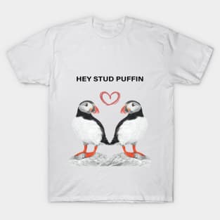 Stud Puffin - Stud muffin - Puffin couple - Puffin art - couple art - bedroom art - Puffin lovers T-Shirt